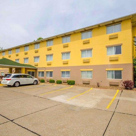 אוונסוויל Quality Inn East מראה חיצוני תמונה