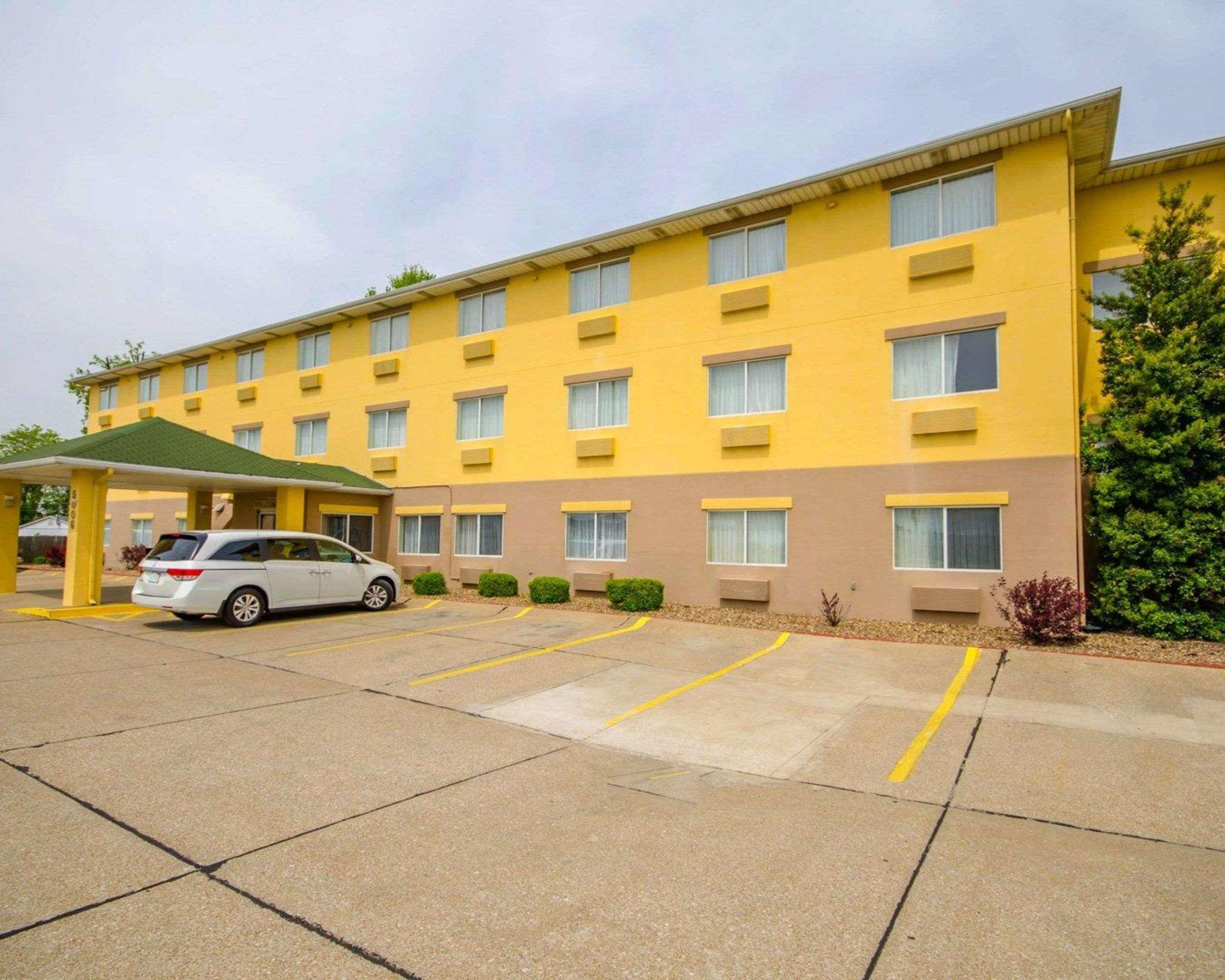 אוונסוויל Quality Inn East מראה חיצוני תמונה